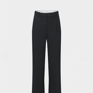 Aritzia Black Women's effortless pant